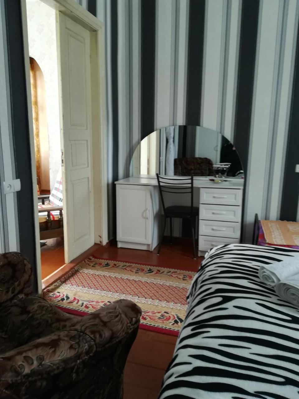 Nikoloz Guesthouse Kazbegi Eksteriør billede